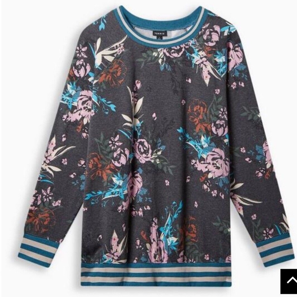 TORRID size 3 Floral Print Top - Gray and Pink GUC..